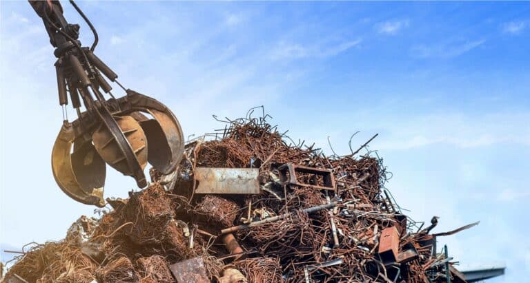 crane-grab-scrap-04-01